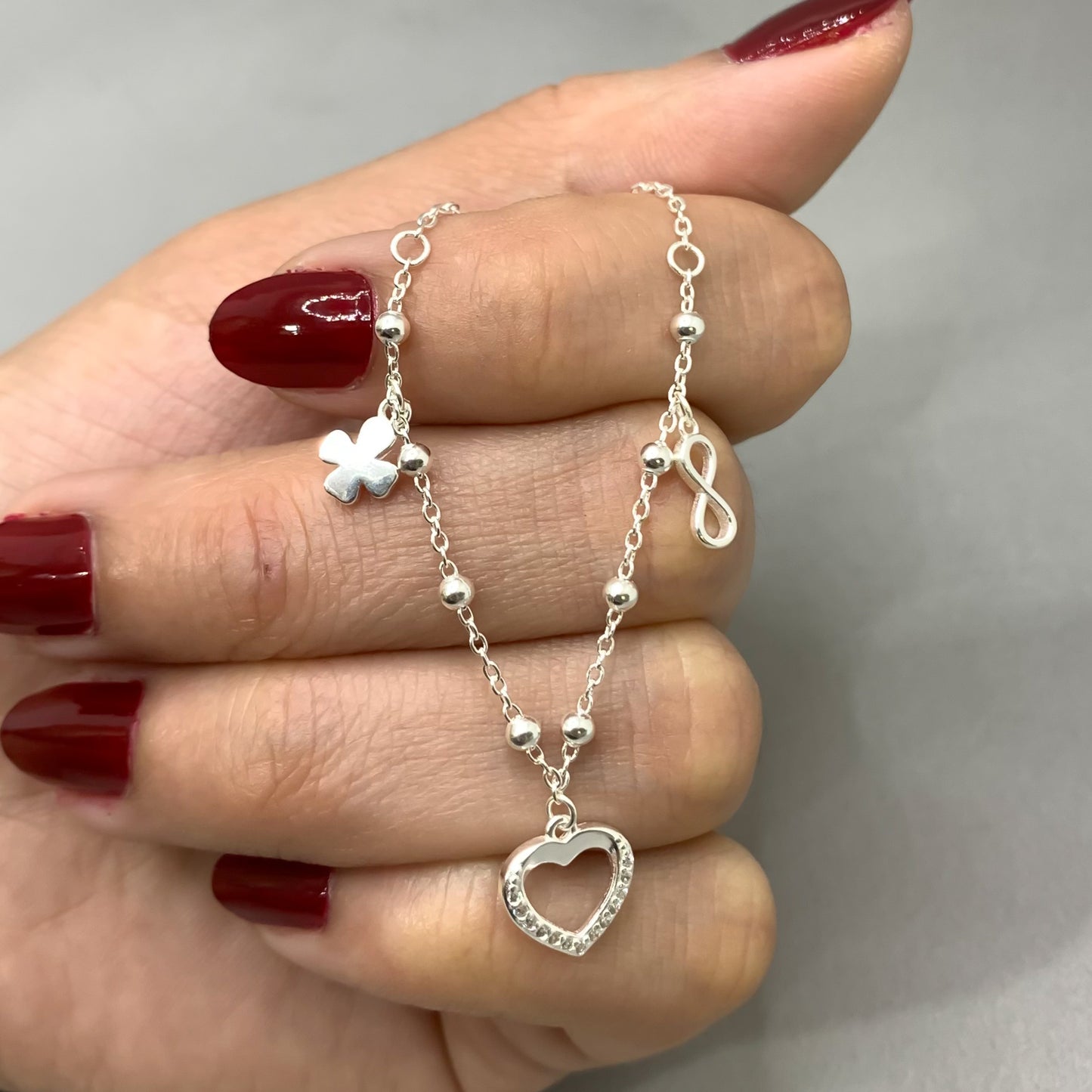 Gargantill con colgantes