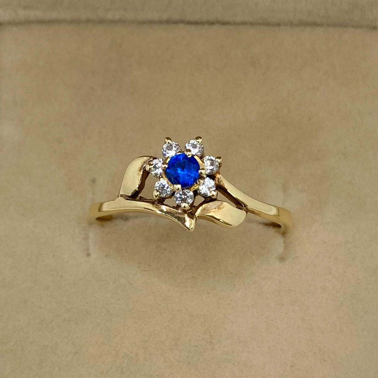 Anillo Roseta Azul