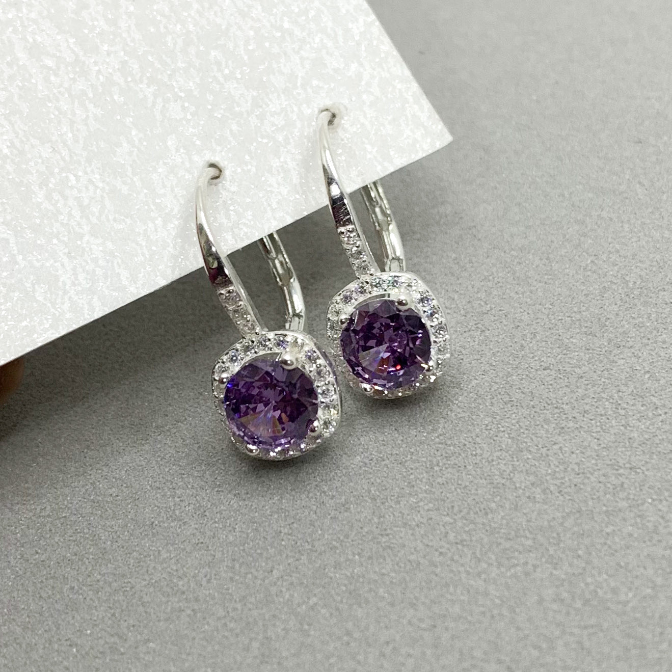 Aro argolla con Piedras Circones