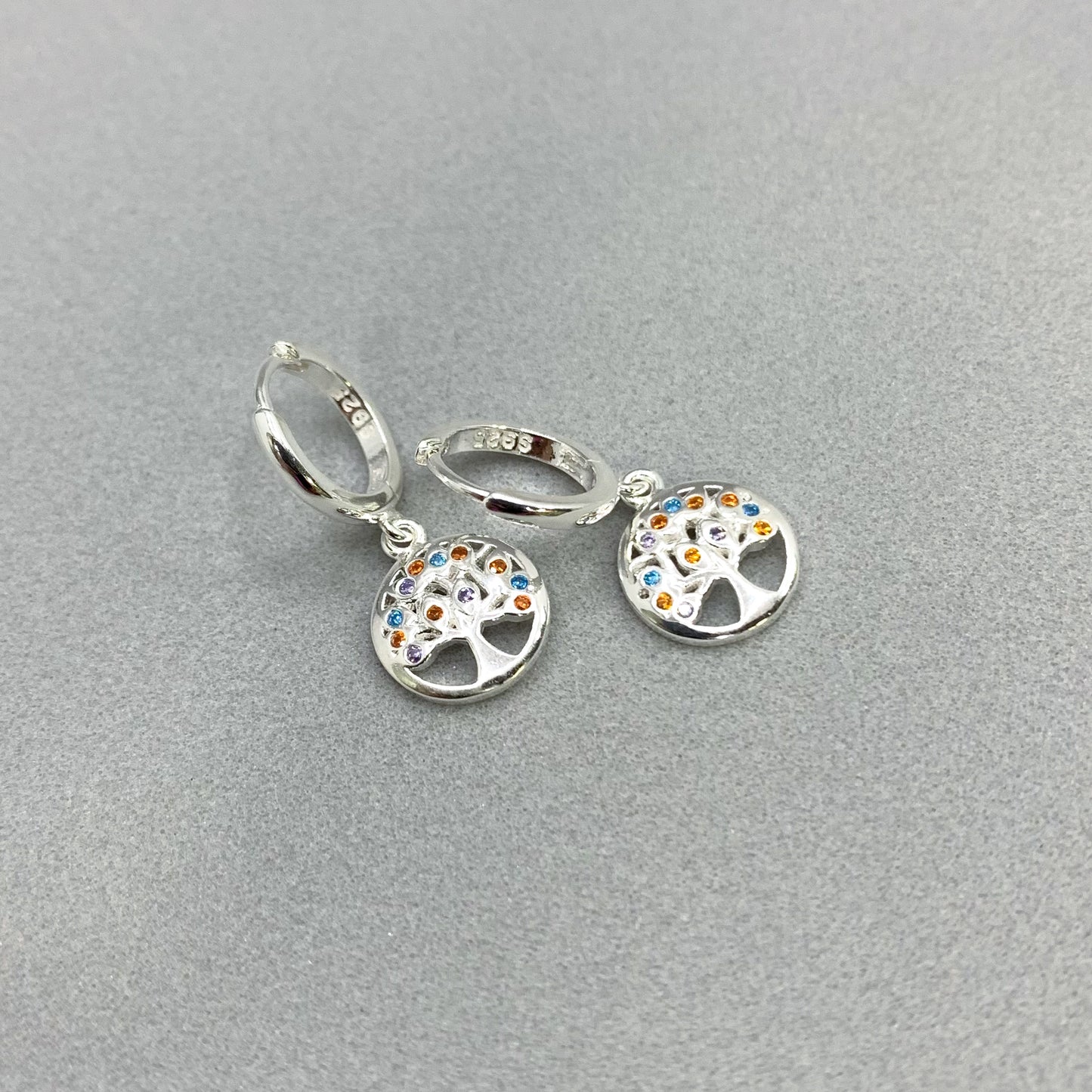 Huggie árbol de la vida