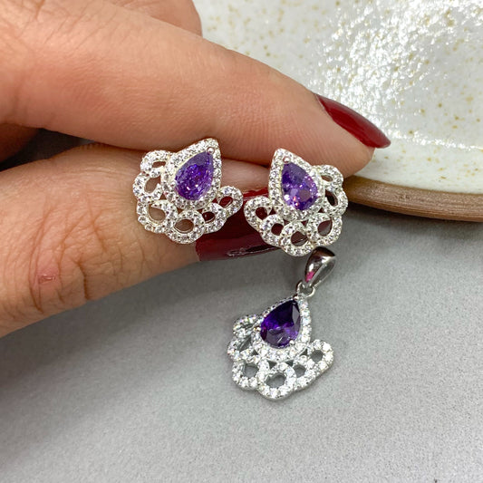 Conjunto Morado con piedras