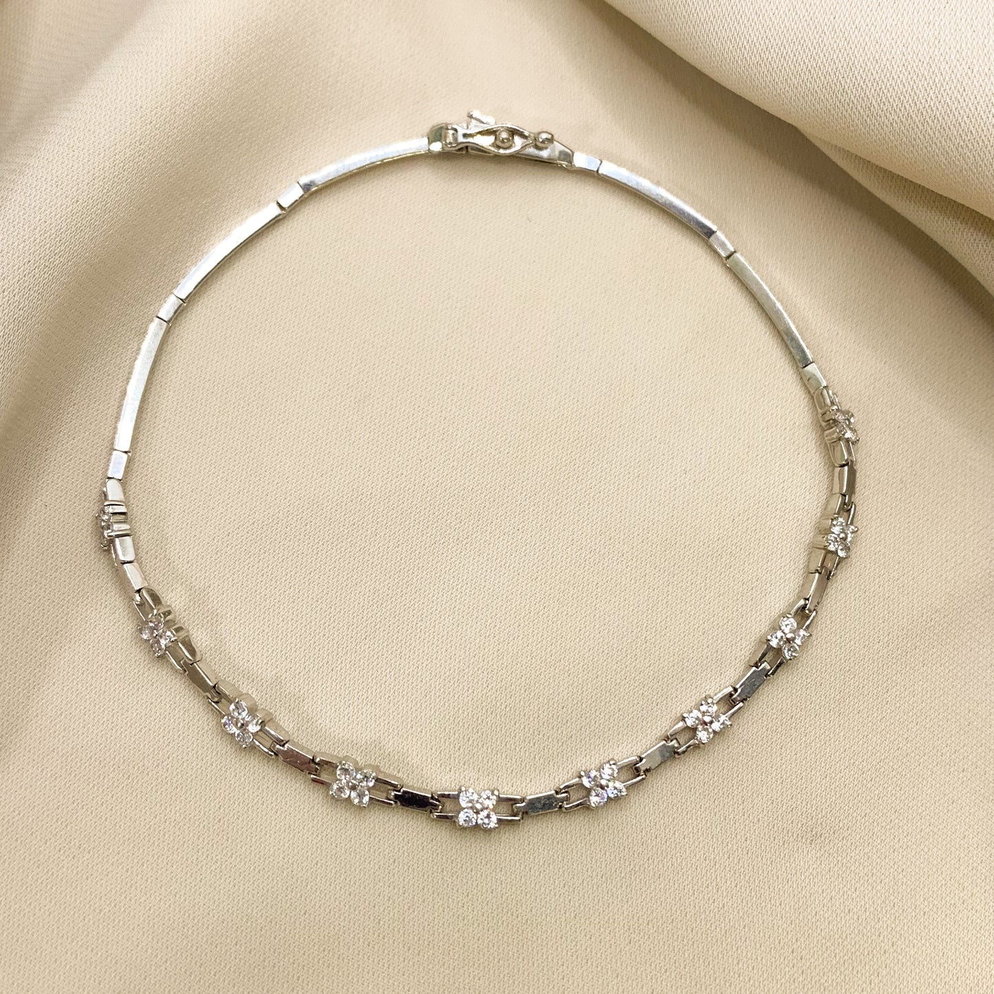 Pulsera en Oro Blanco 18K-Italy