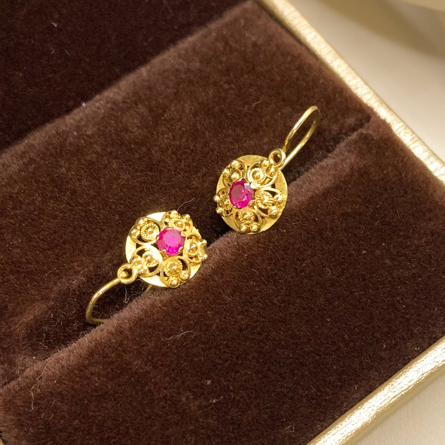 Aro en Oro 18K-Filigrana