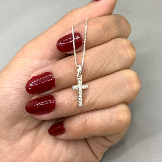 Collar minimalista Cruz