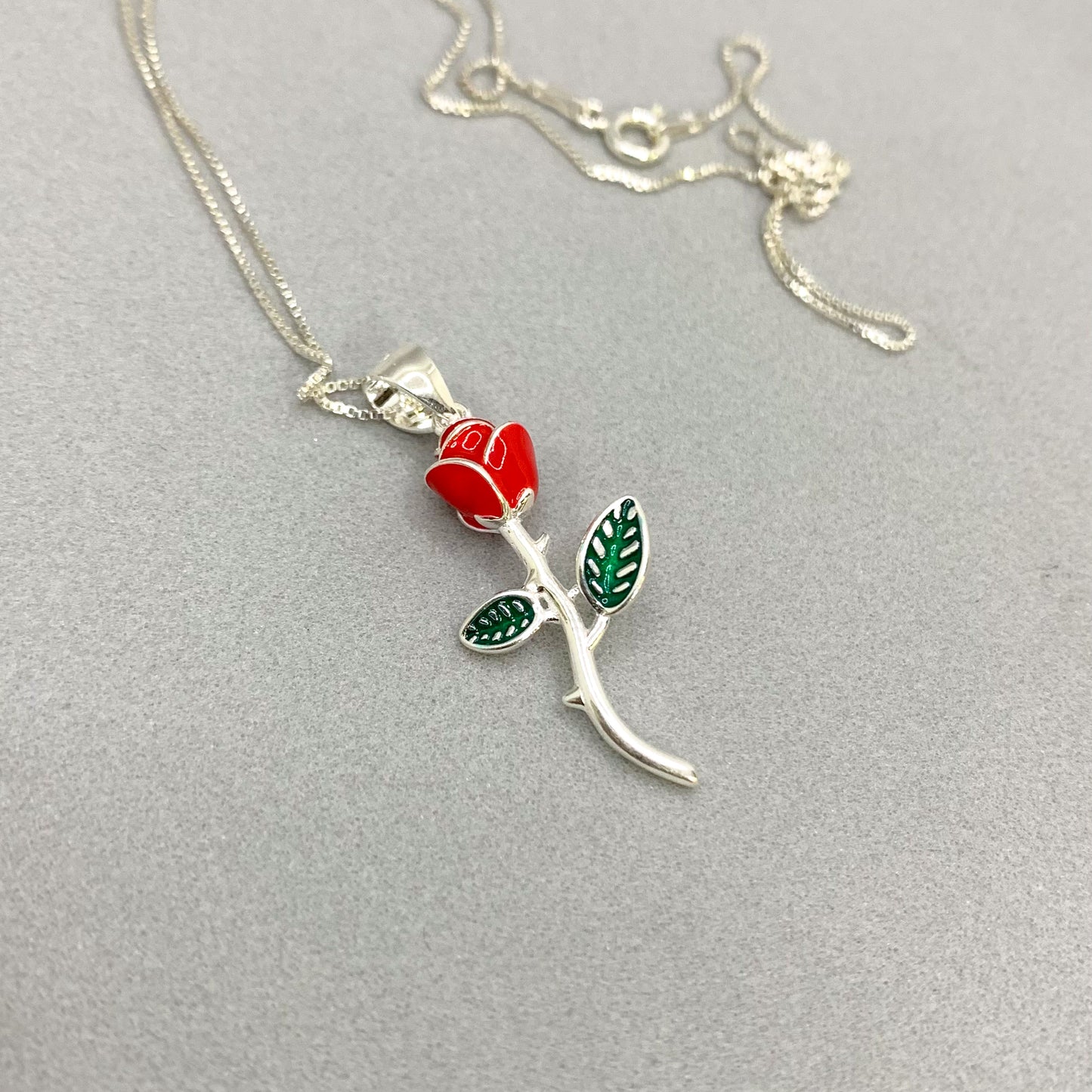 Collar Rosa