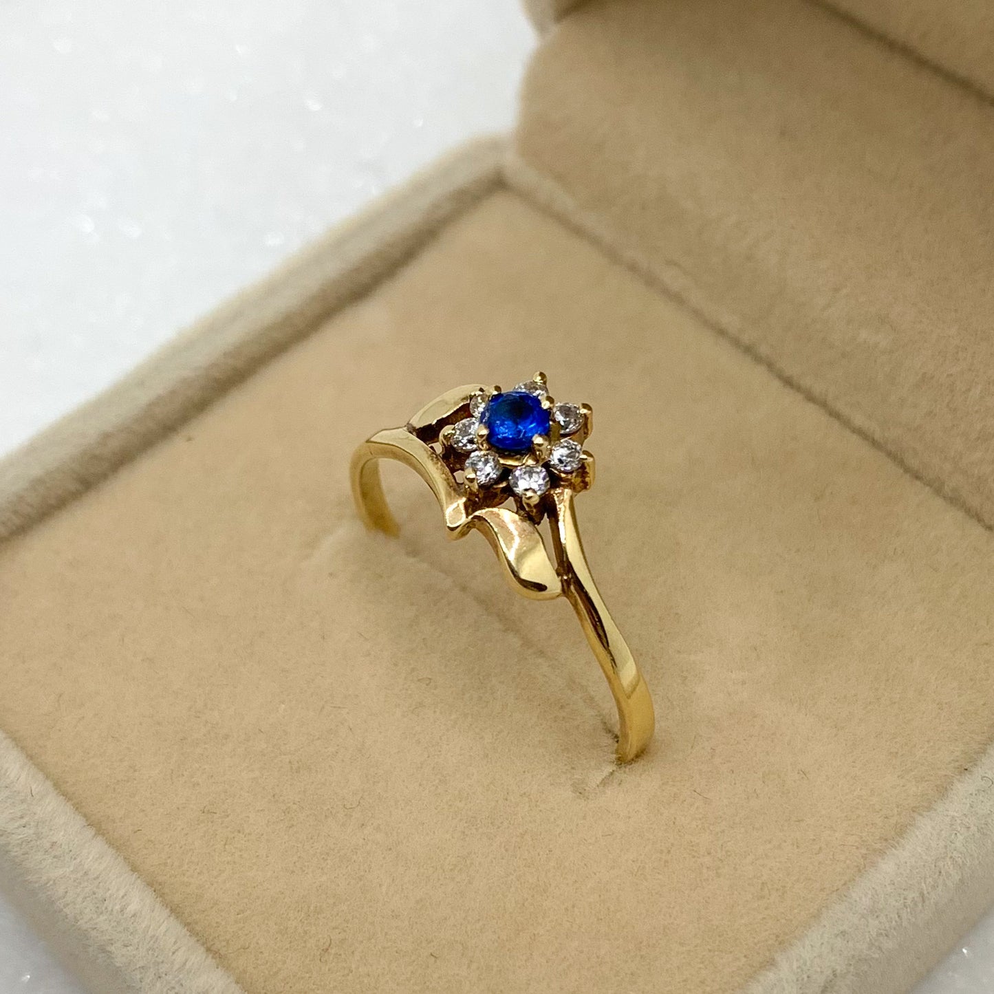 Anillo Roseta Azul